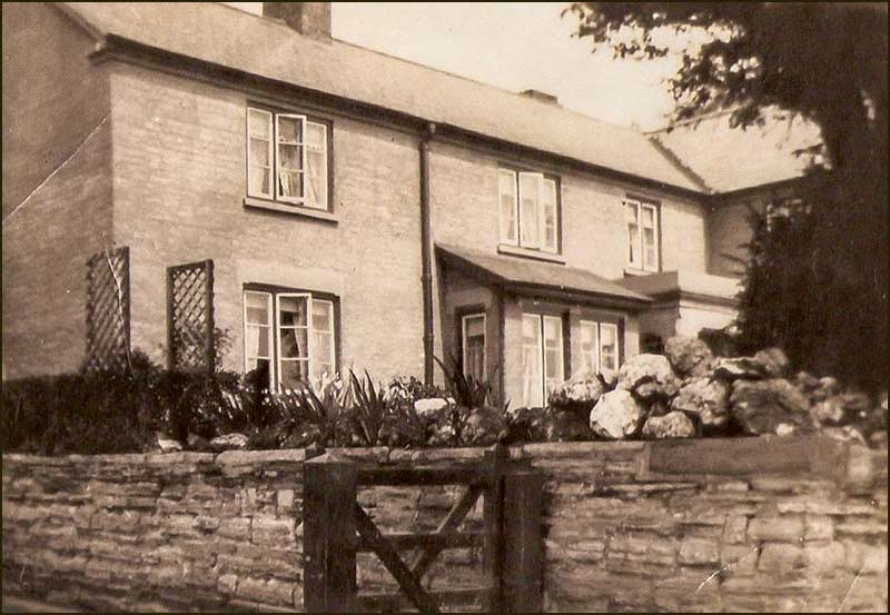 Old picture of The Yews farmhouse