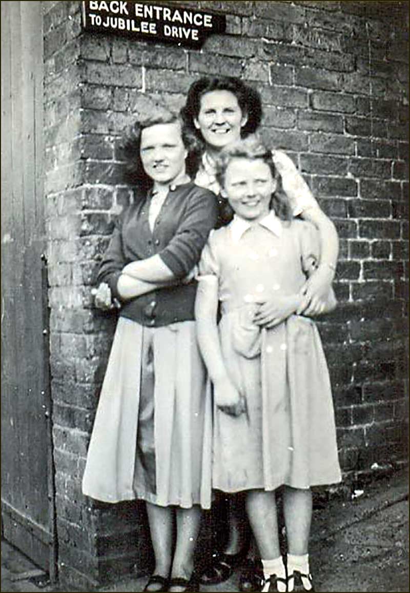 Jubilee Drive 1940s photo