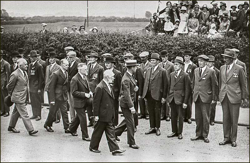 Edward Prince of Wales visited the Hall in June 1932